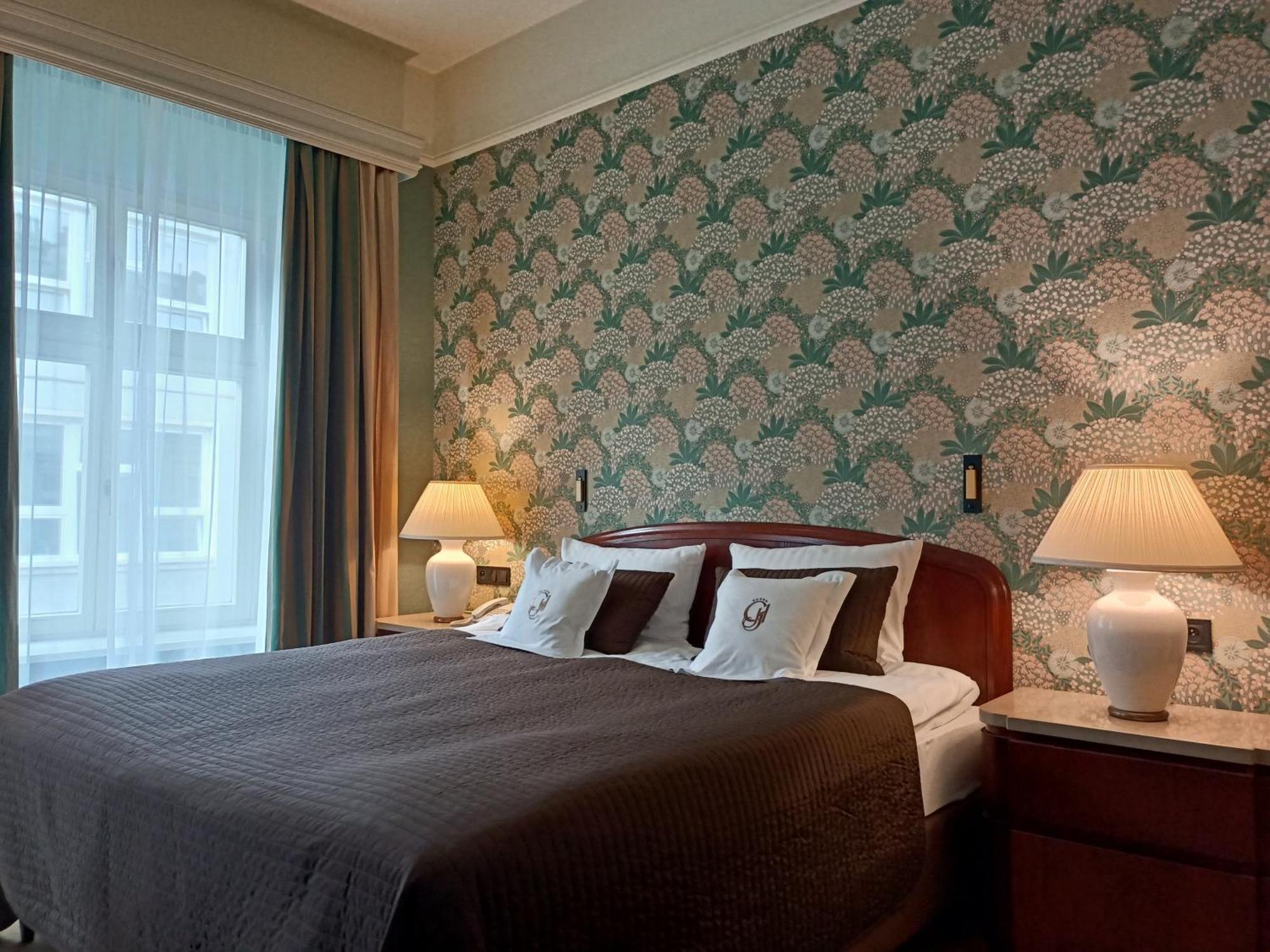 Grand Hotel 5*